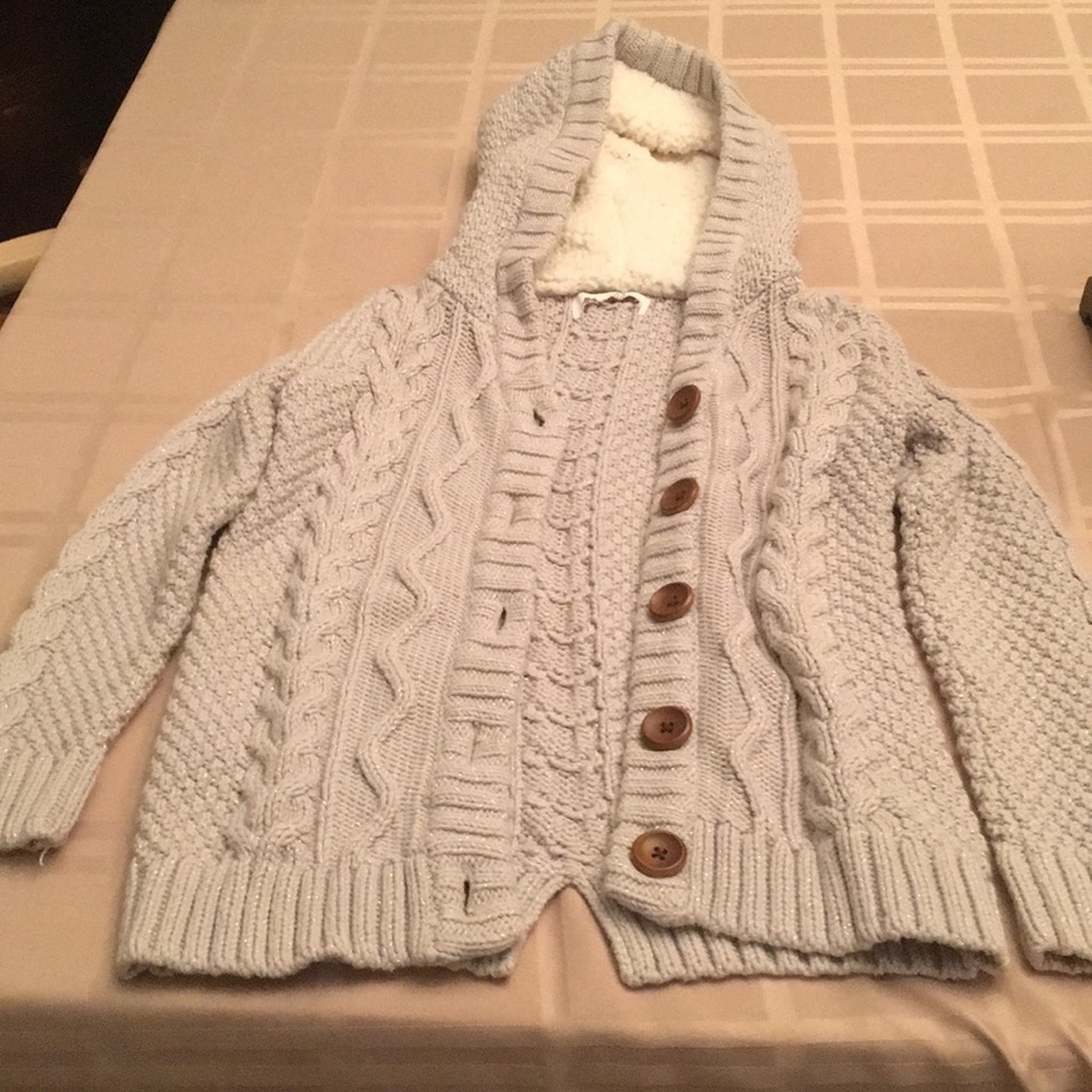 Knit sweater